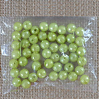 50 Perles Fines de décoration Nacrées Vert Anis